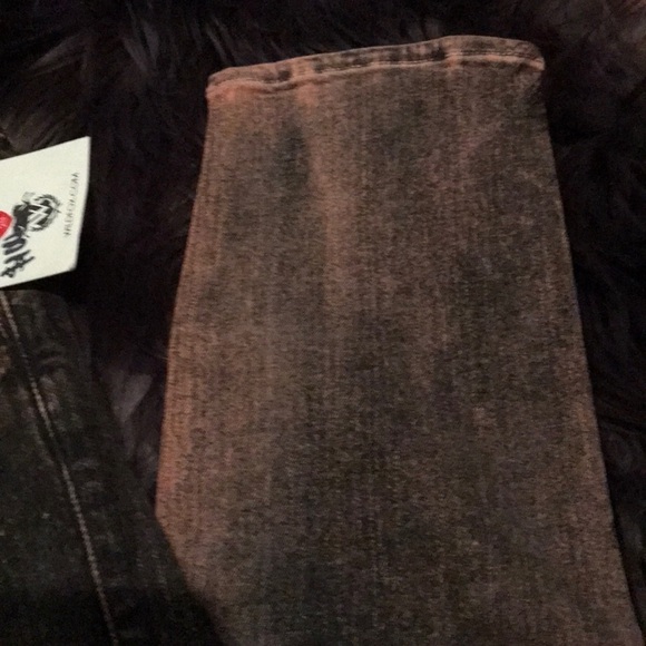 Wildfox jeans with peach colored base and black - Picture 3 of 6